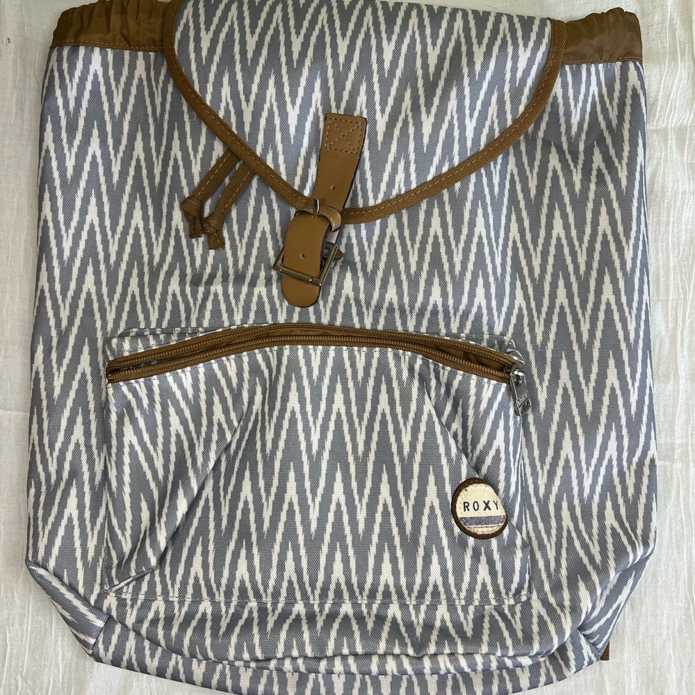 Roxy blue white woven cinch top 16” backpack
